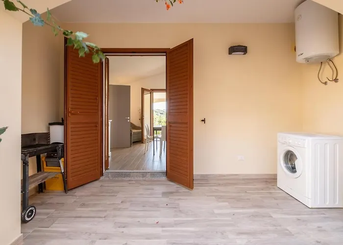 Comfort House With Sea View- 5 Minutes From The Sea Daire Costa Rei