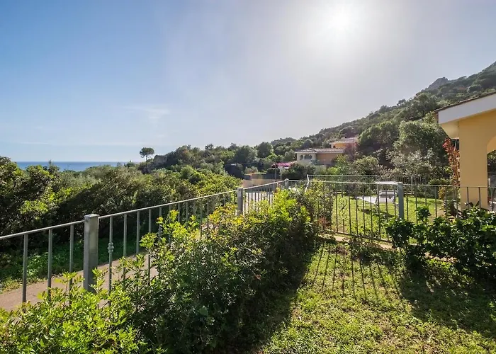Daire Comfort House With Sea View- 5 Minutes From The Sea